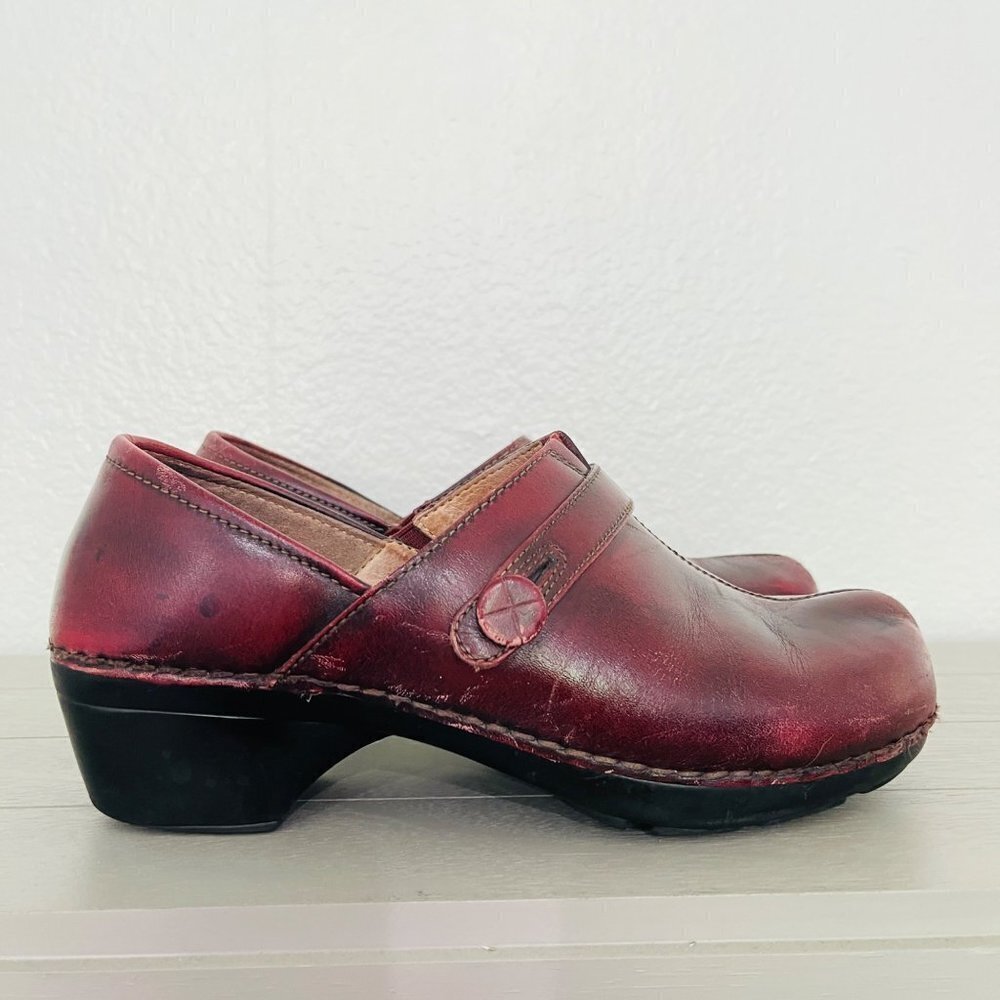 Dansko Leather Red Clog EU 41/ US 10.5